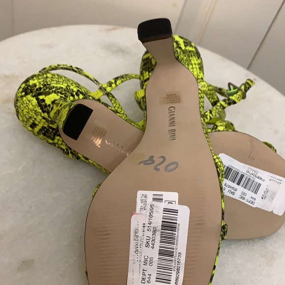 Gianni Bini Neveena Neon Green Snake Print Sandal - Picture 6 of 10